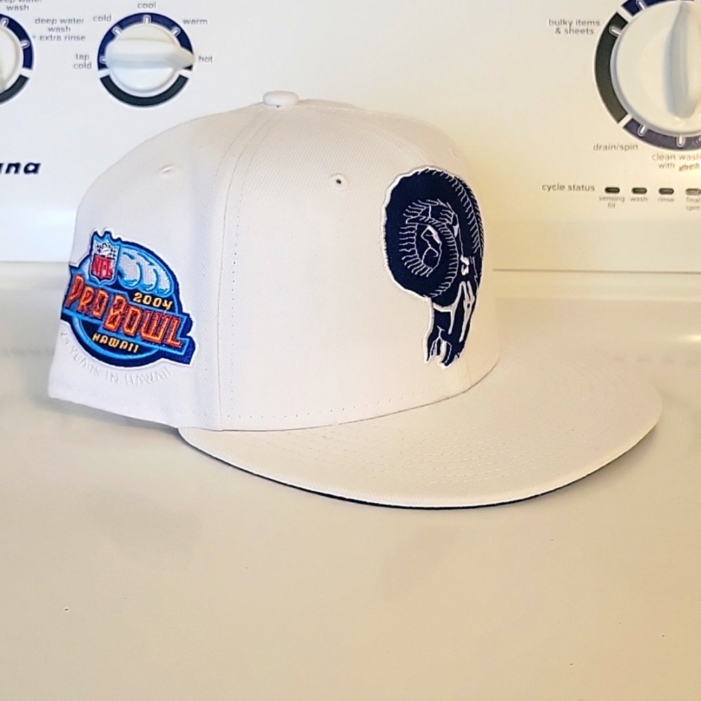 New Era Rams fitted cap 2004 Pro Bowl side patch edition size 7 1/2